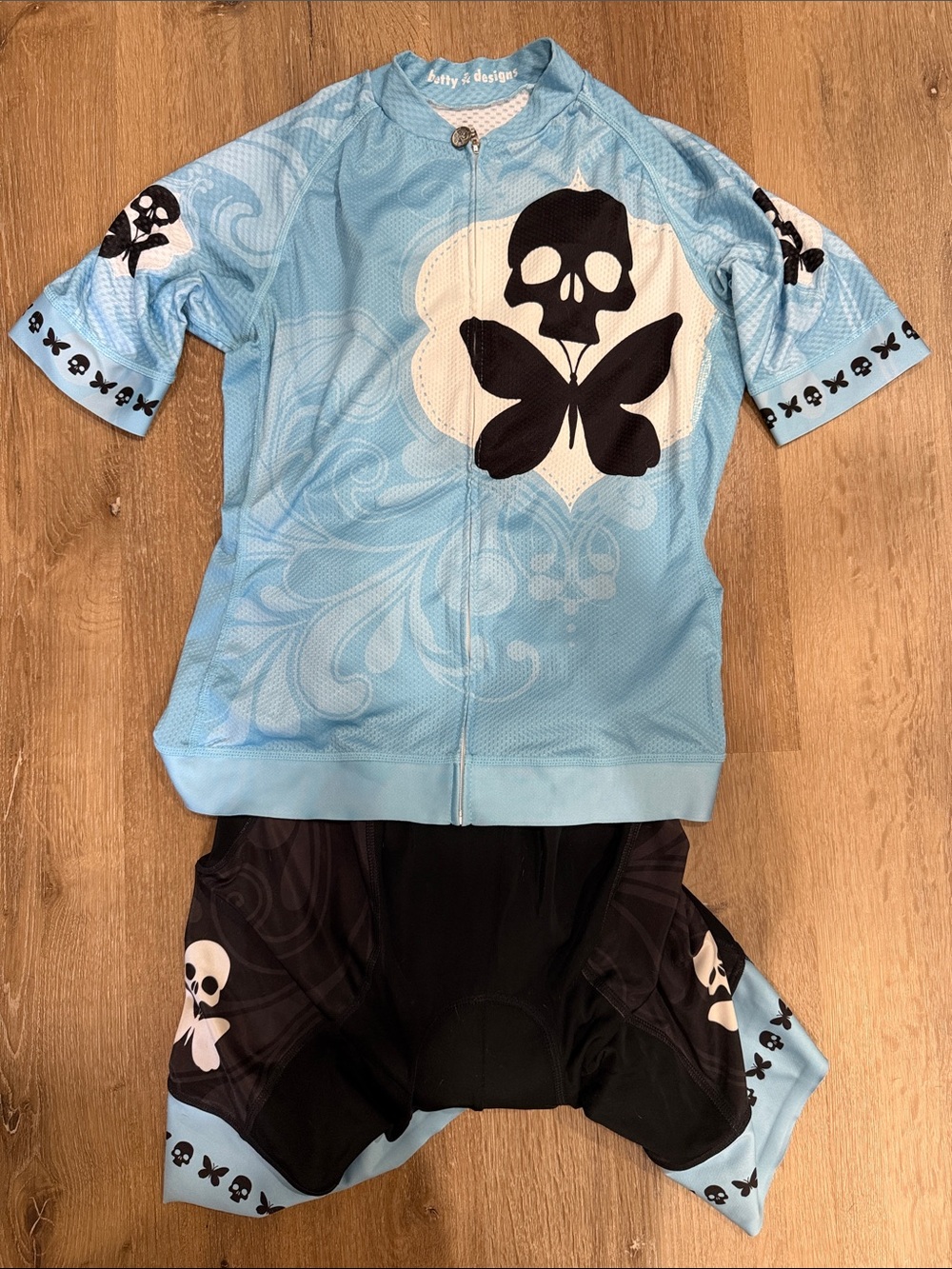 Betty Designs Blue Black Butterfly Cycling Jersey & Bibs | Medium 🩵🖤🚴‍♀️